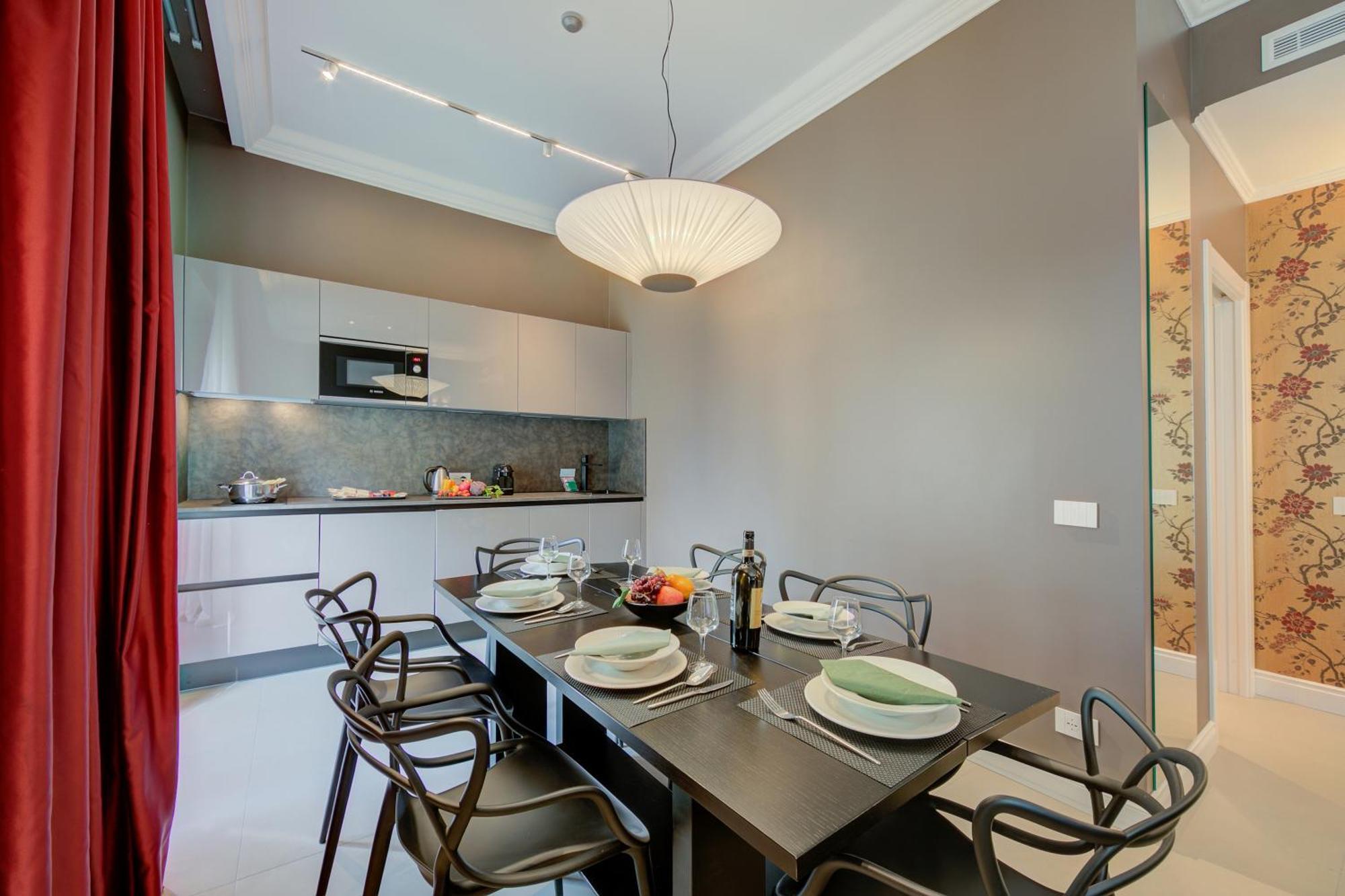 Seven Suites Apartments - Via Matteotti 178 サンレモ エクステリア 写真