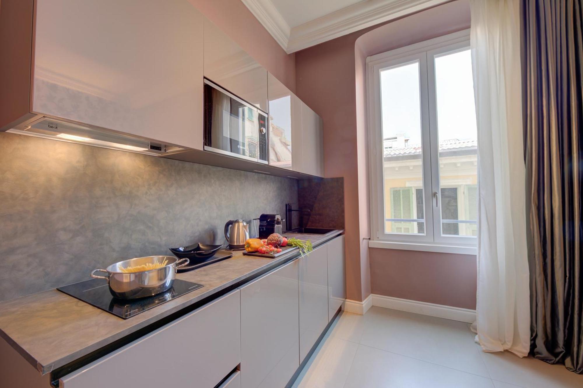 Seven Suites Apartments - Via Matteotti 178 サンレモ エクステリア 写真