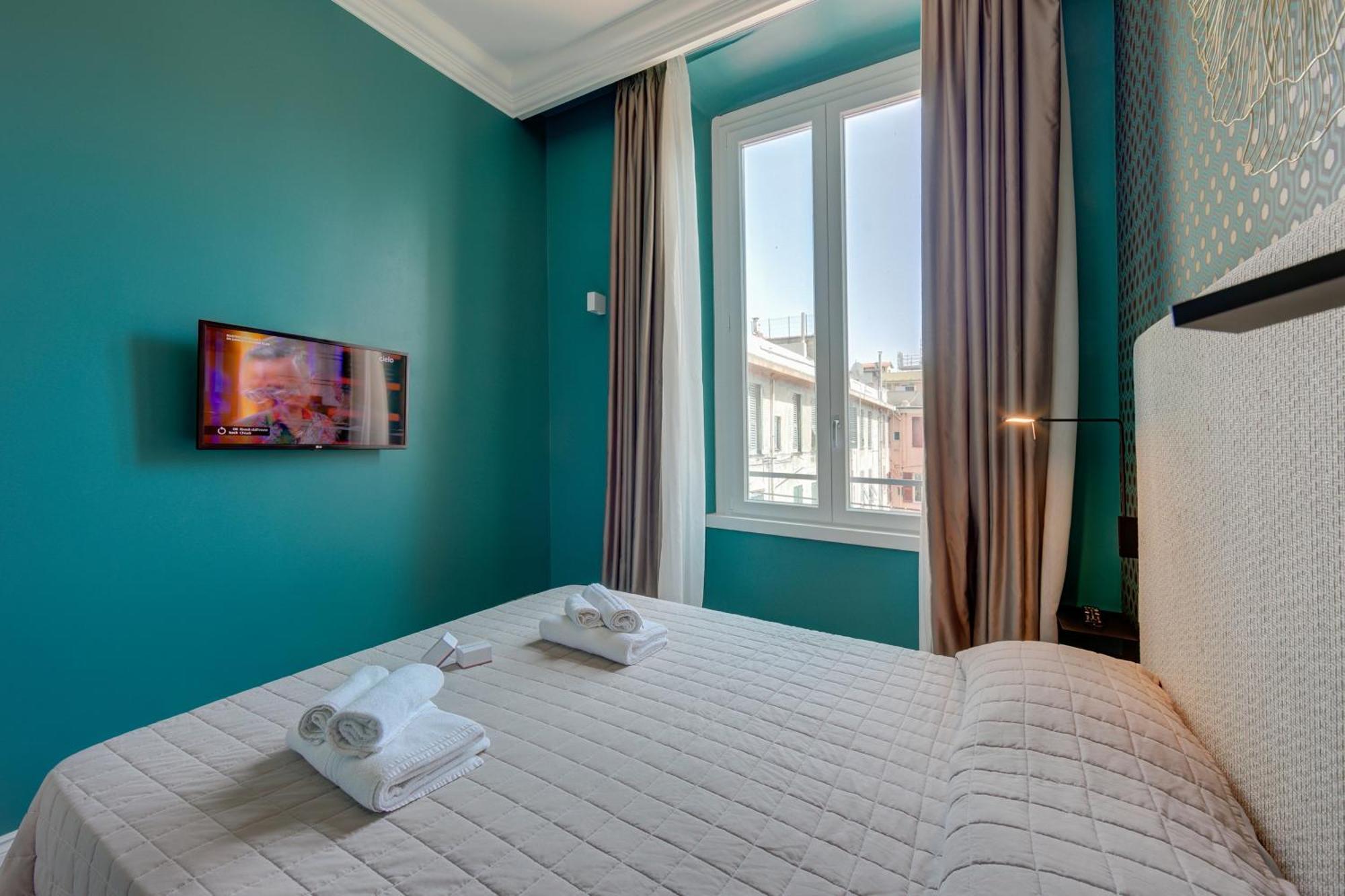 Seven Suites Apartments - Via Matteotti 178 サンレモ エクステリア 写真