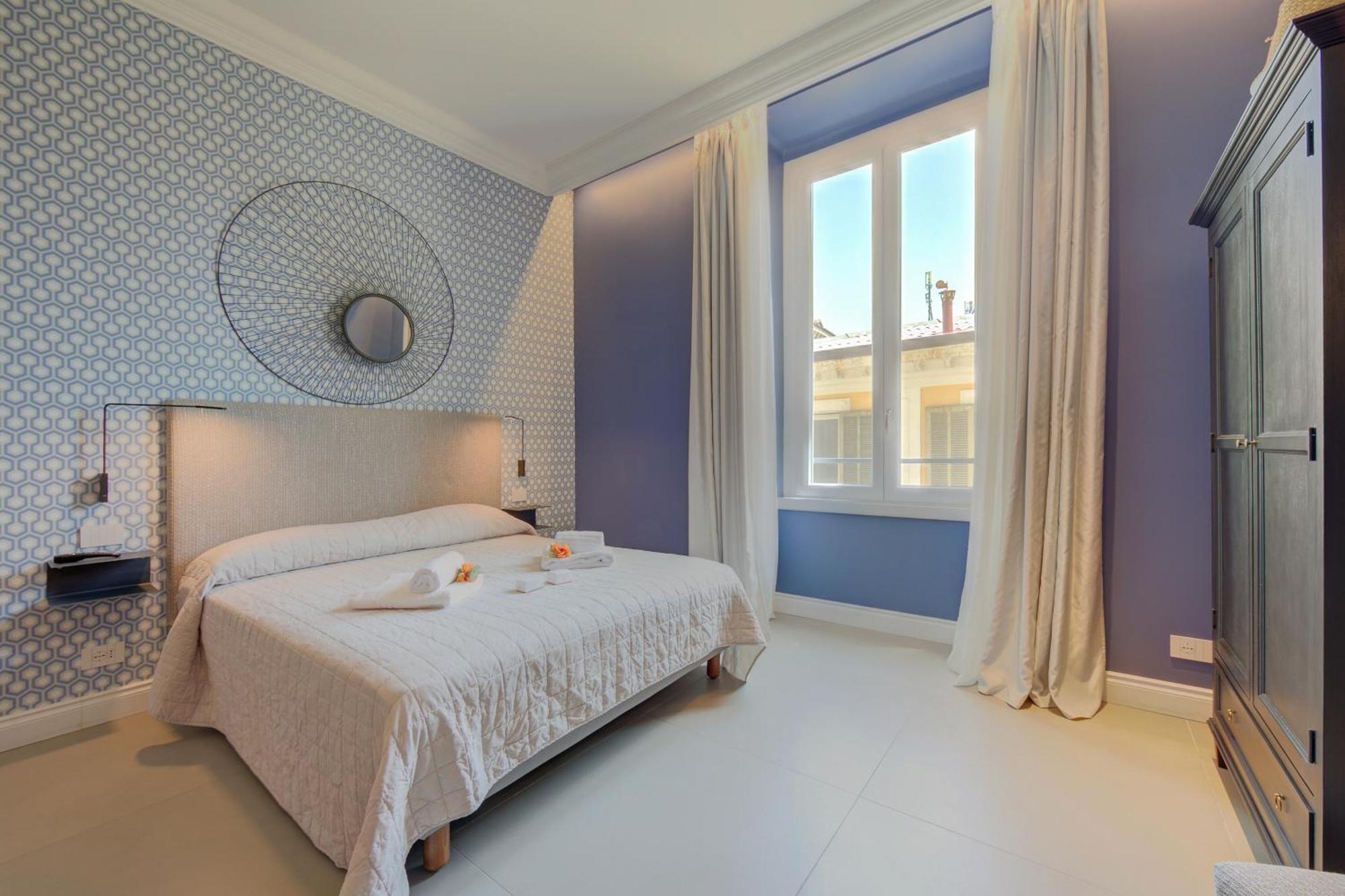 Seven Suites Apartments - Via Matteotti 178 サンレモ エクステリア 写真